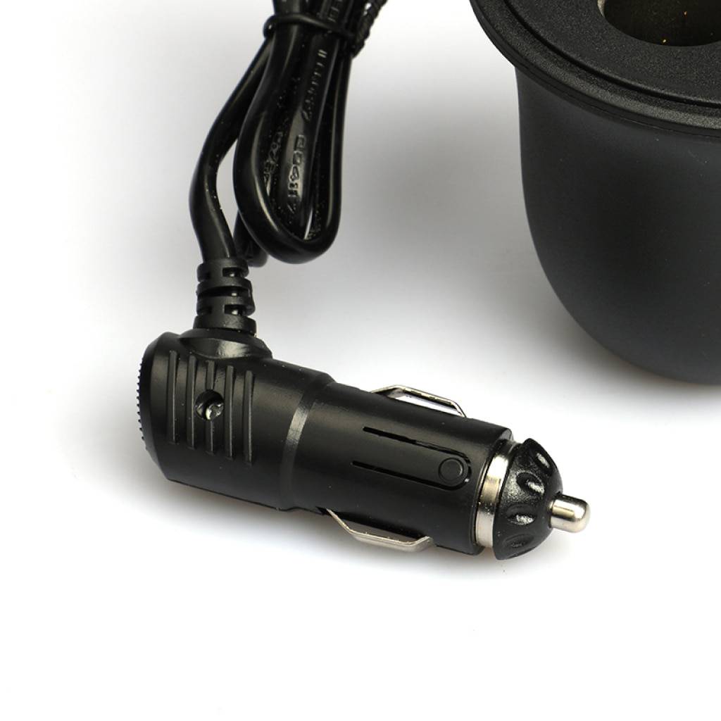 Dual-Port Car USB Power Adapter Dual-Port Car USB Power Adapter