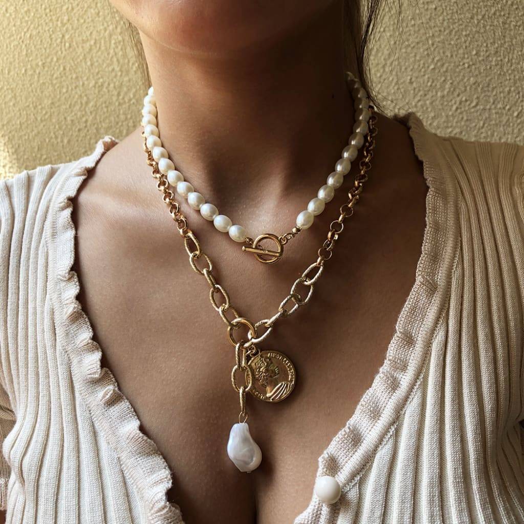 Multilayered Stylish Necklace Multilayered Stylish Necklace