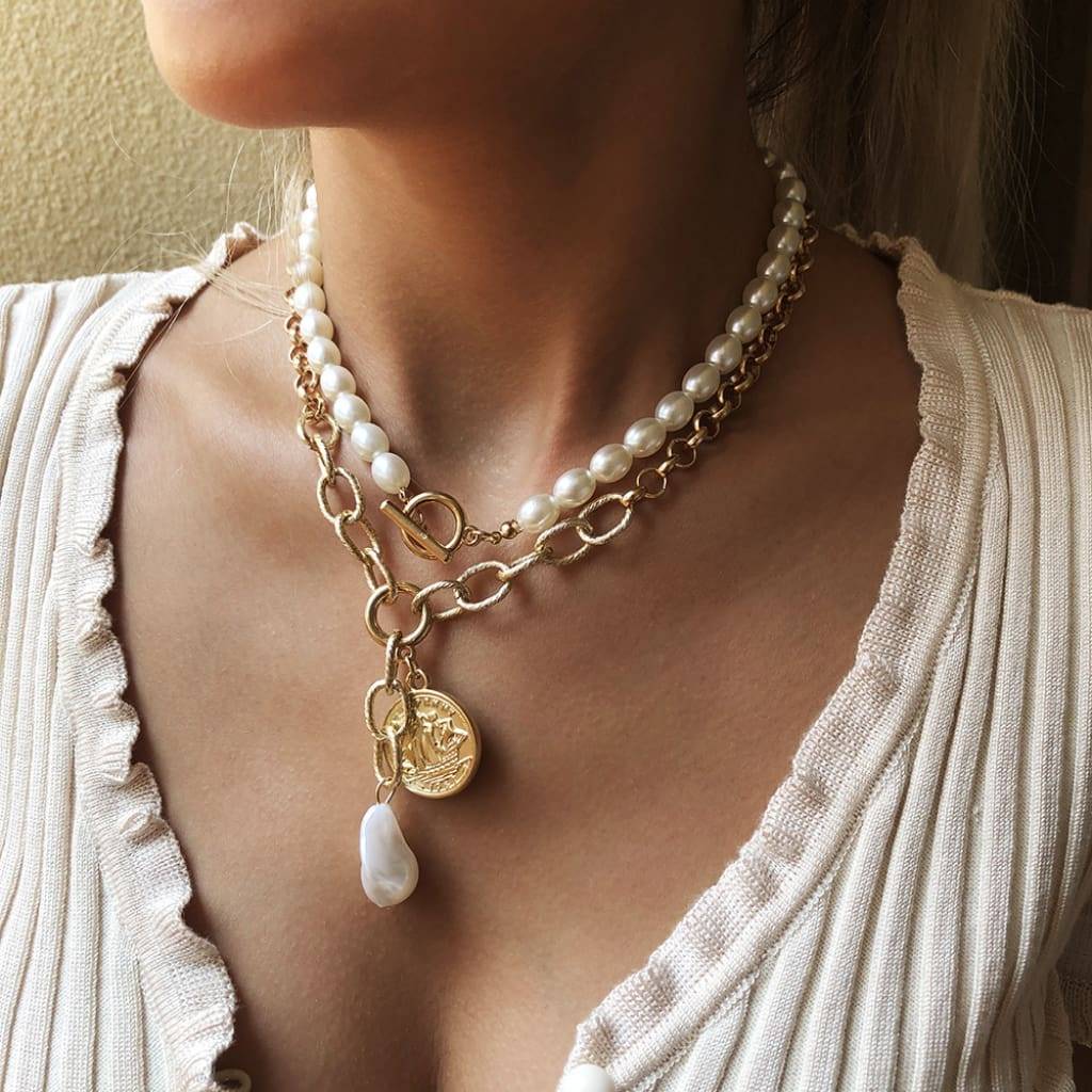 Multilayered Stylish Necklace Multilayered Stylish Necklace